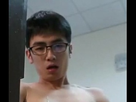 Asian Amateur Videos- Meaty Tool, Huge Load - QueerClick.MP4