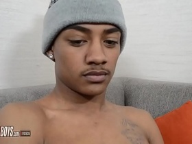 Deon Parker does a pretty boy beat off